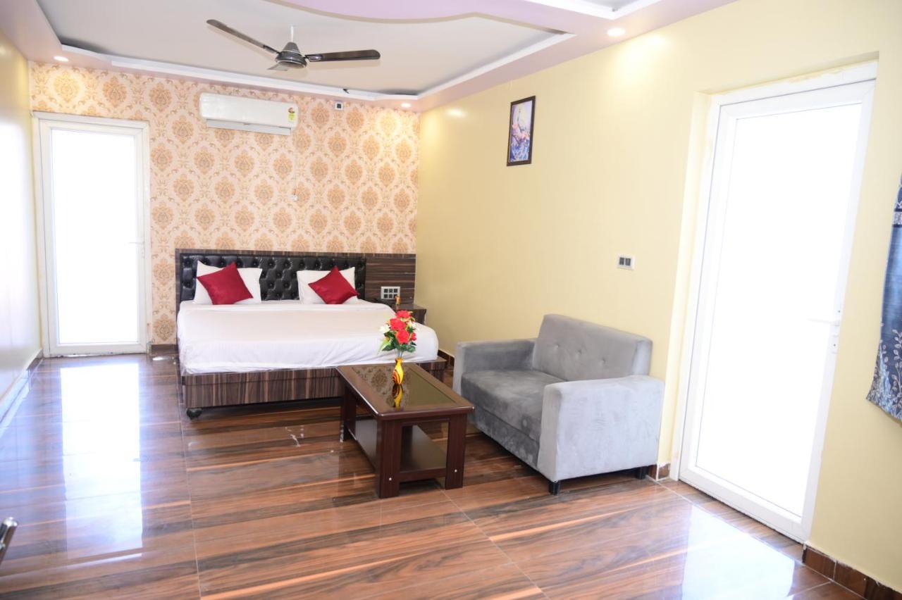 Hotel Gm International Bodh Gaya Buitenkant foto