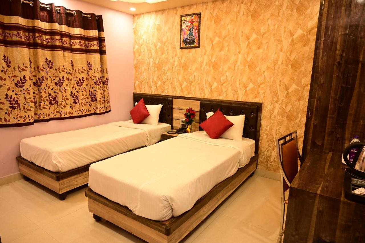 Hotel Gm International Bodh Gaya Buitenkant foto