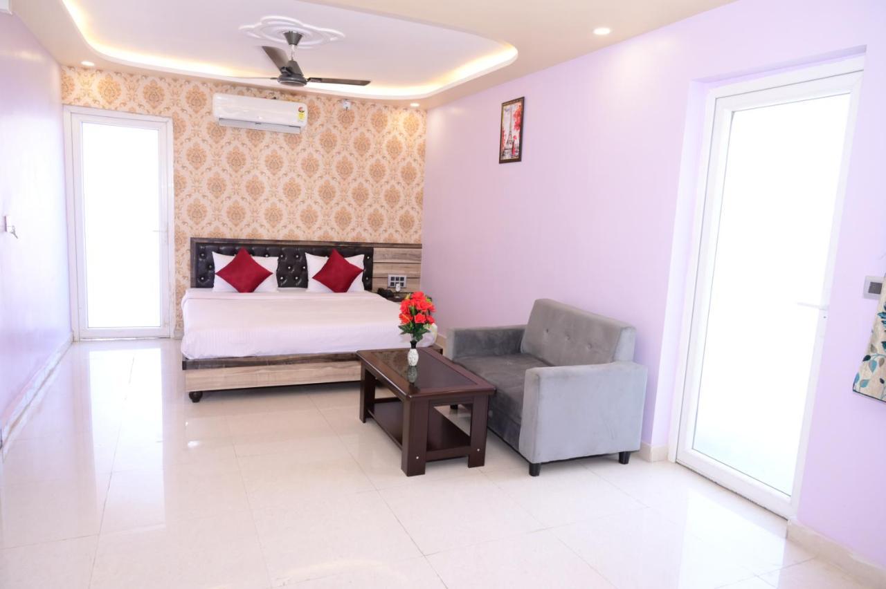 Hotel Gm International Bodh Gaya Buitenkant foto